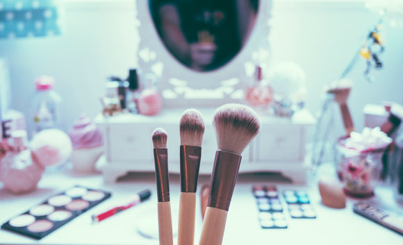 Makeup Brushes & Tools